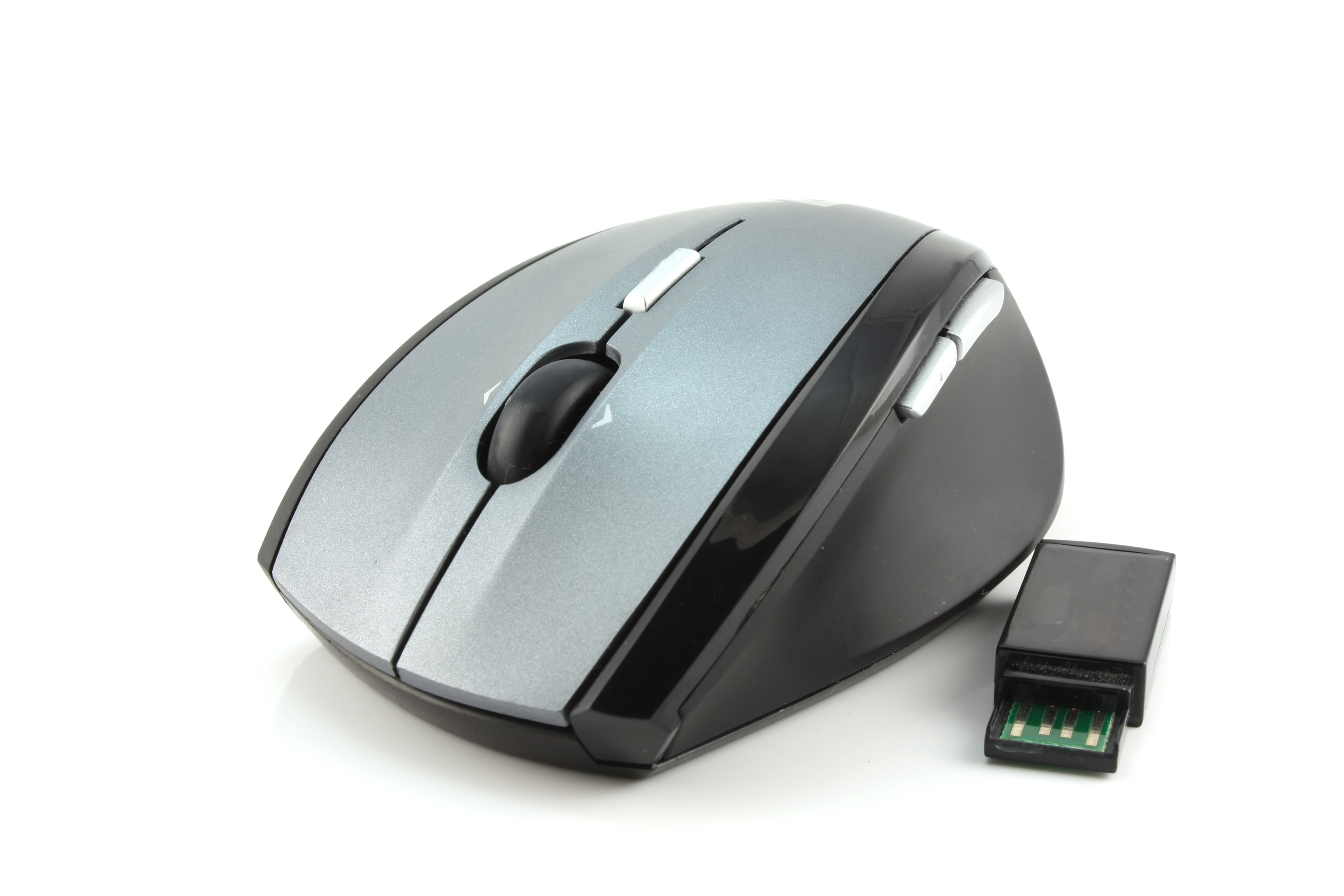 Ergonomic wireless mouse
